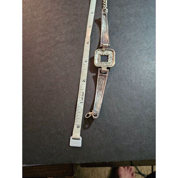 Silver tone black semiprecious stone bracelet - Picture 9 of 11